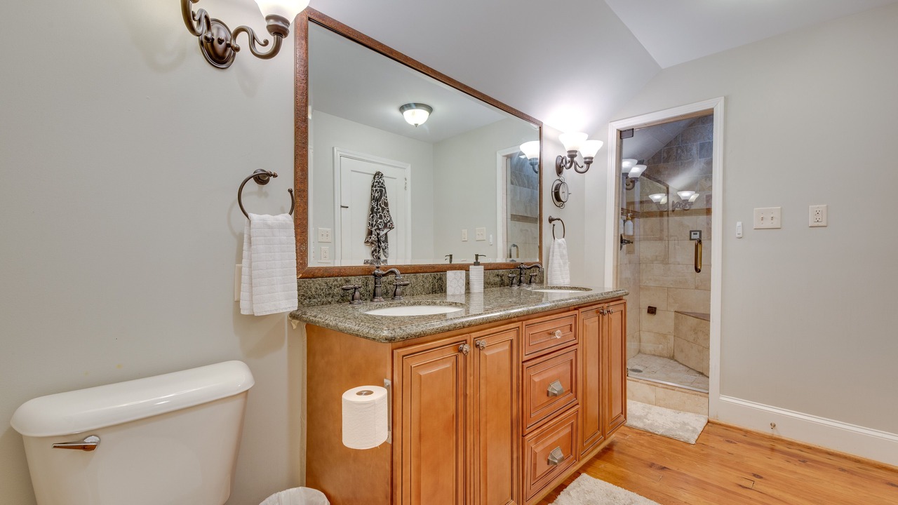 Photo of Bathroom in Norcross