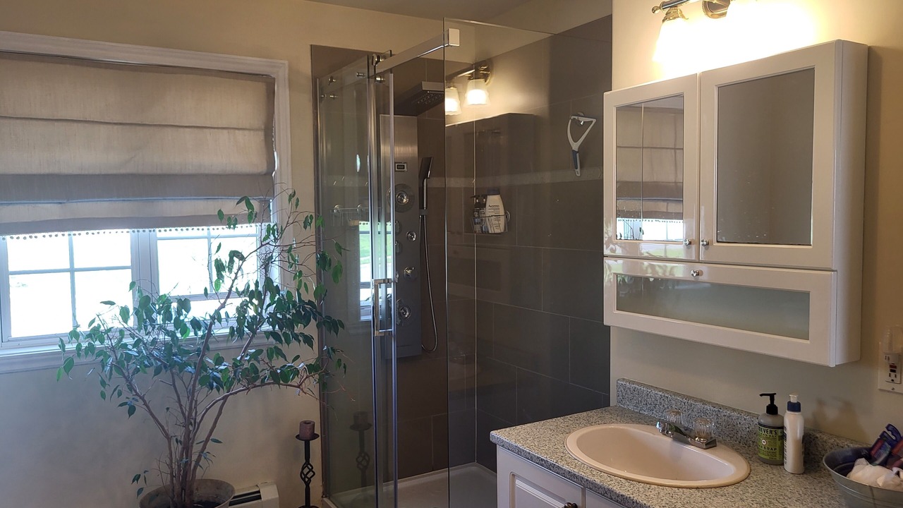 Photo of Bathroom in Eastern Passage