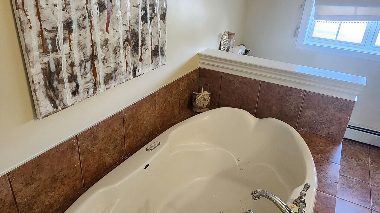 Photo of Bathroom in Eastern Passage