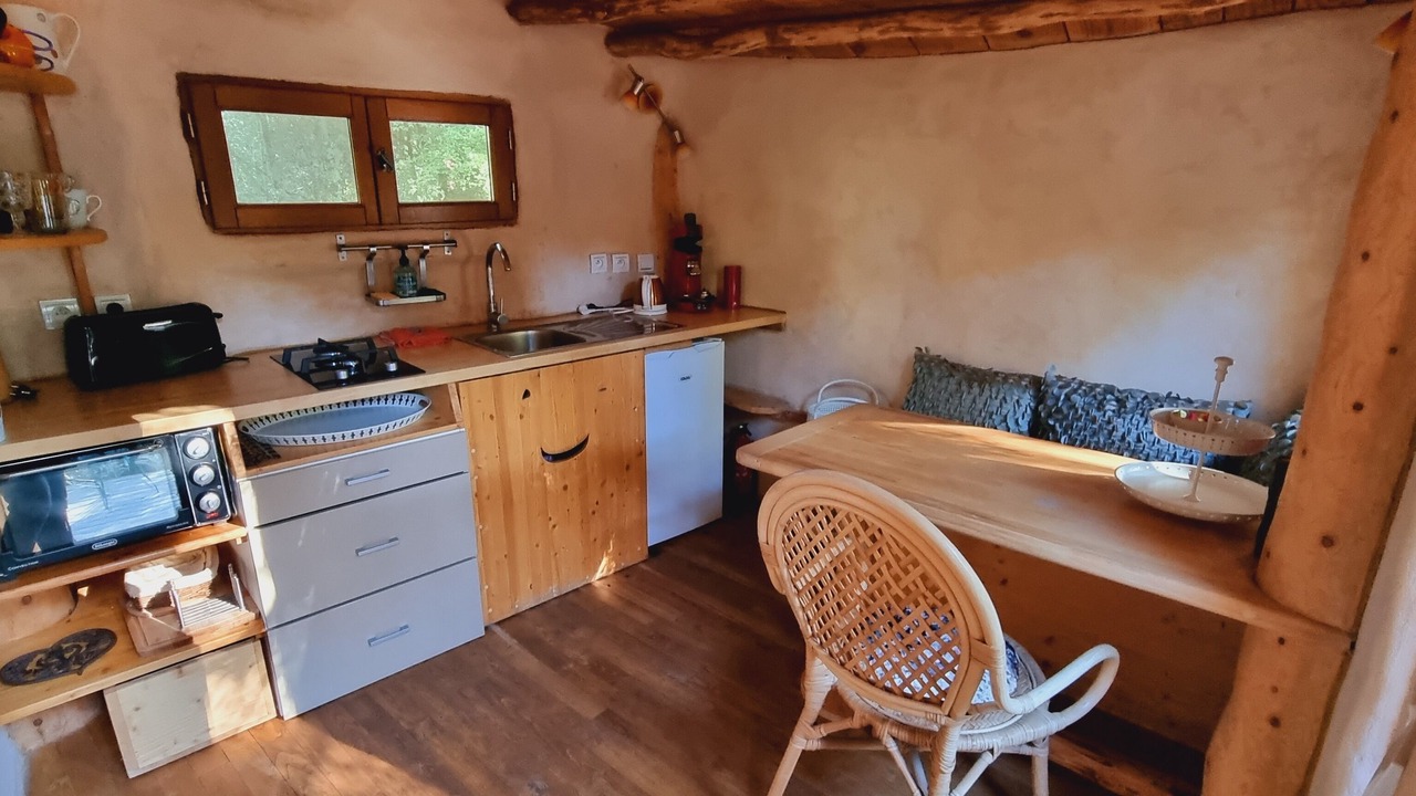 Photo of Kitchen in Labastide-de-Virac