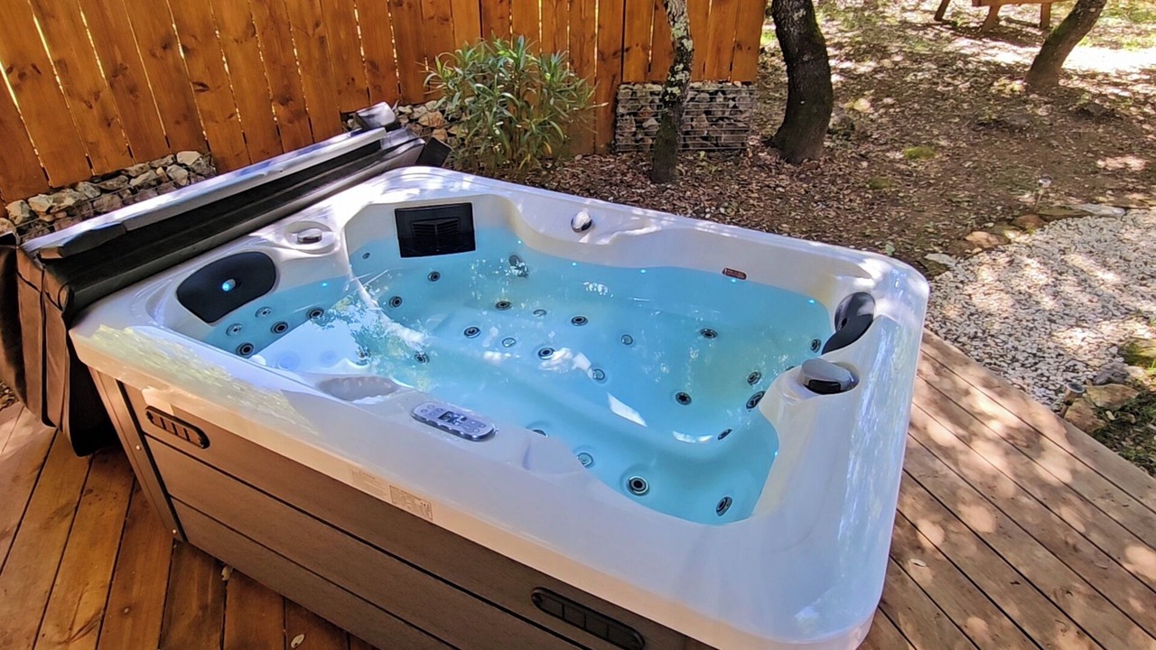 Photo of Outdoor in Labastide-de-Virac