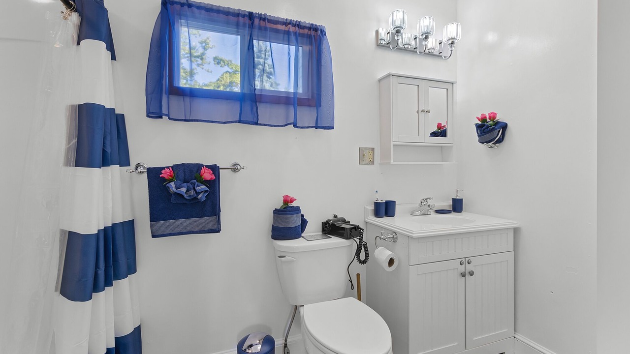 Photo of Bathroom in West Haven