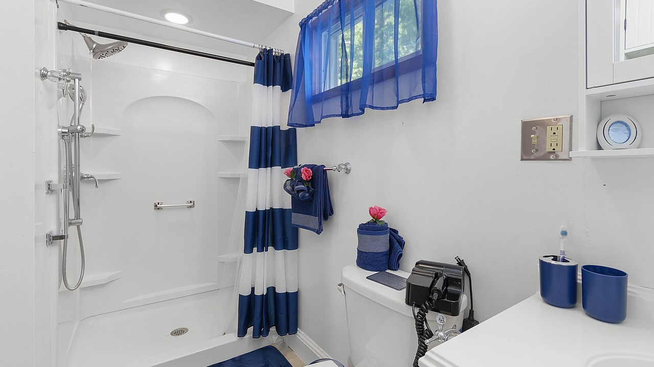 Photo of Bathroom in West Haven