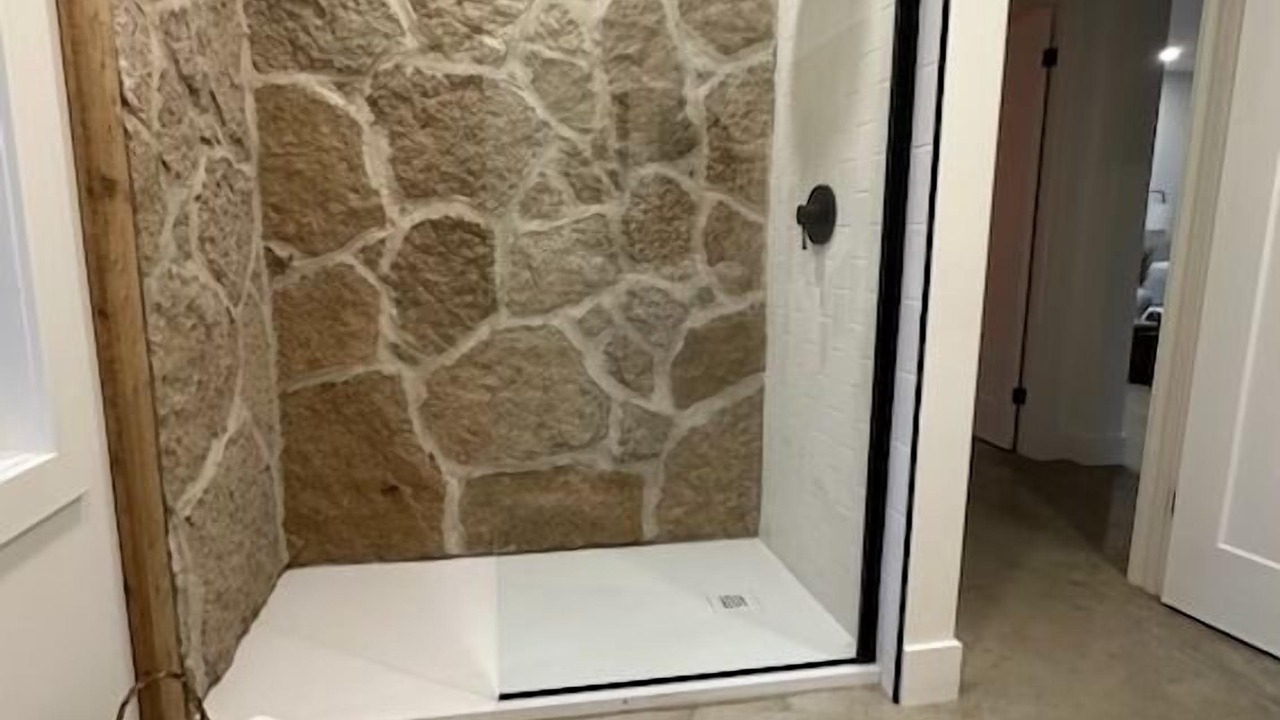 Photo of Bathroom in Sarnia