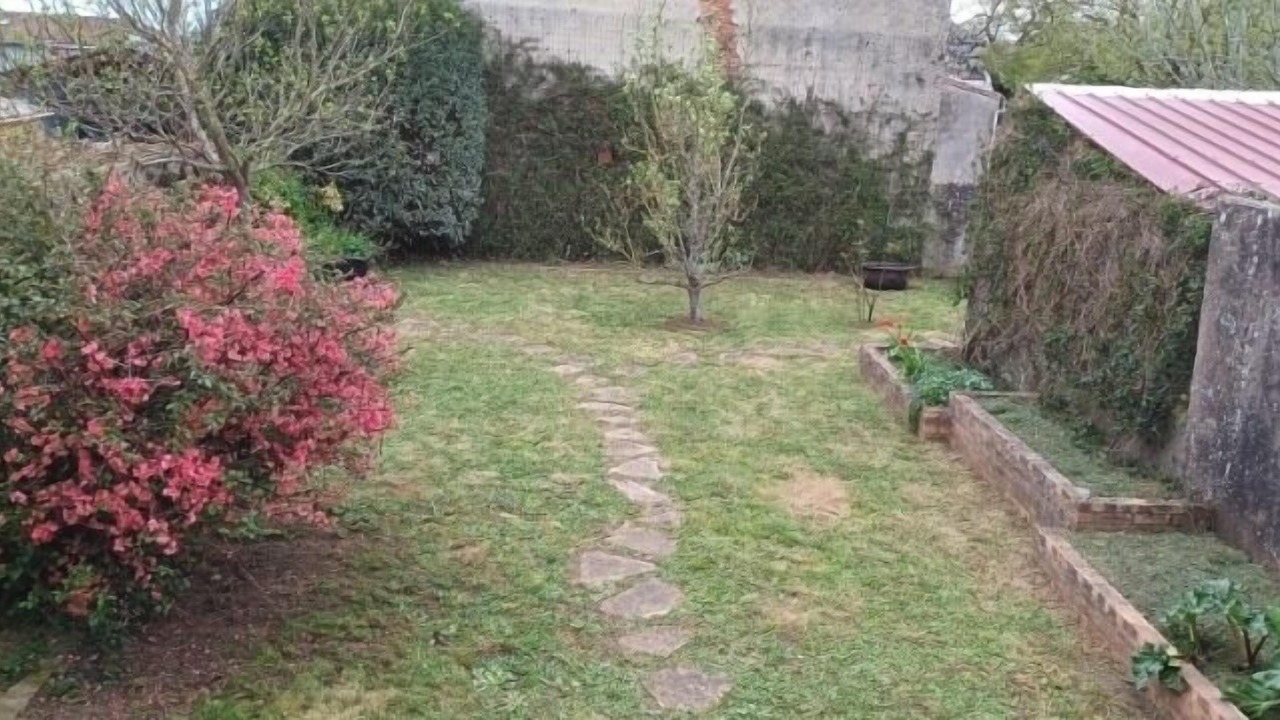 Photo of Outdoor in Saint-Crespin-sur-Moine