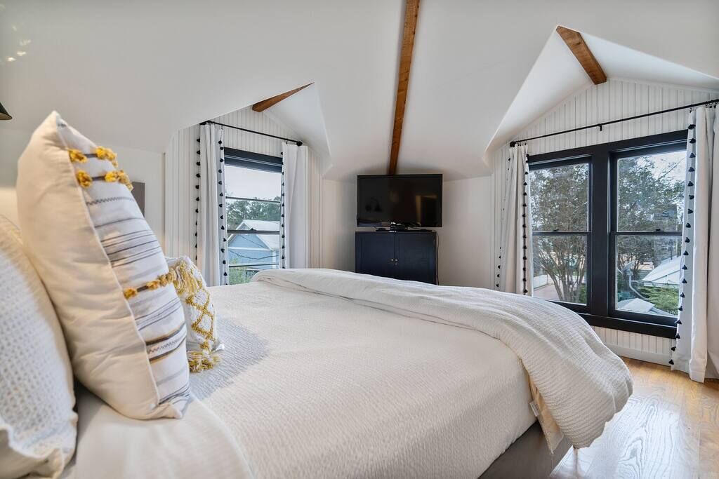 Photo of Bedroom in Stonewall