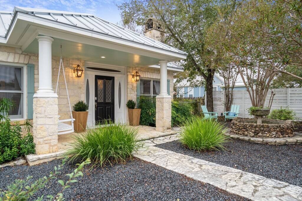 Photo of Outdoor in Stonewall