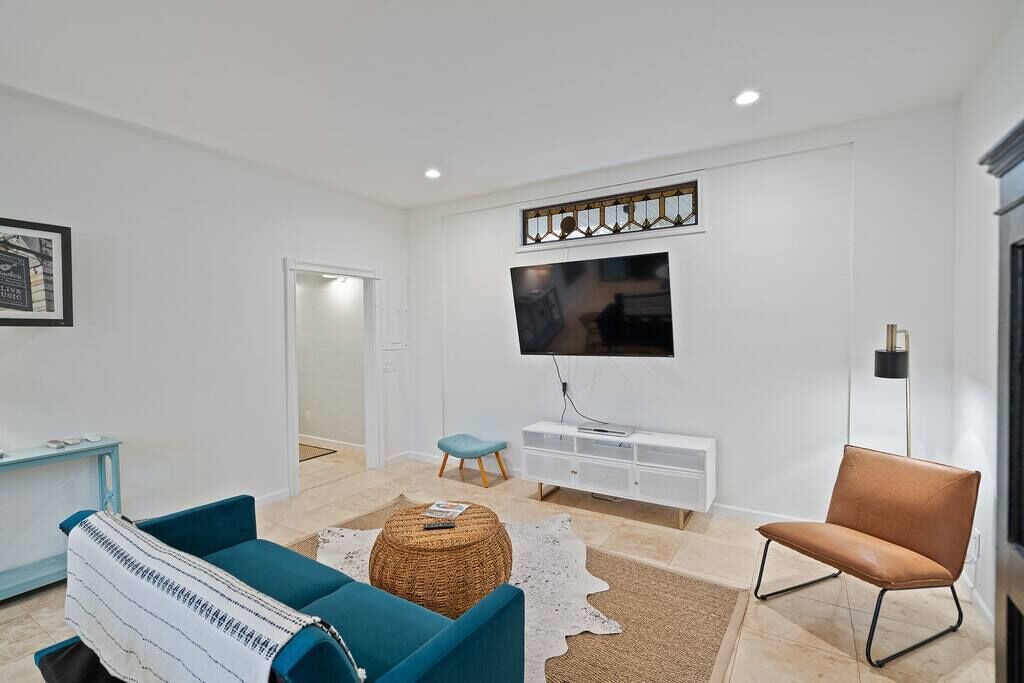 Photo of Livingroom in Stonewall