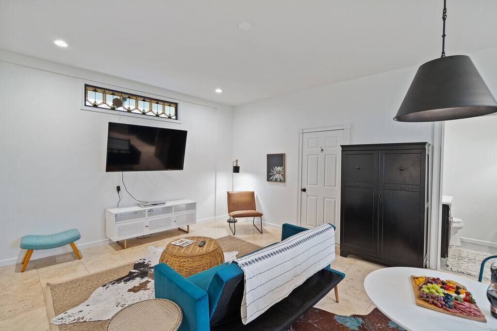 Photo of Livingroom in Stonewall