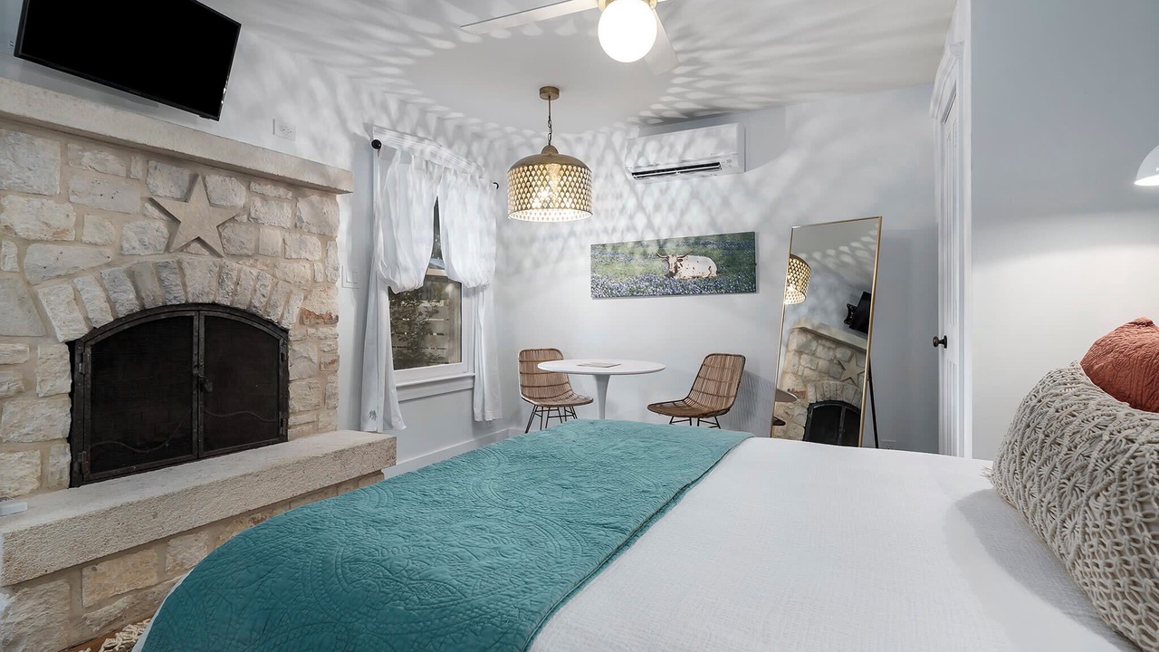Photo of Bedroom in Stonewall