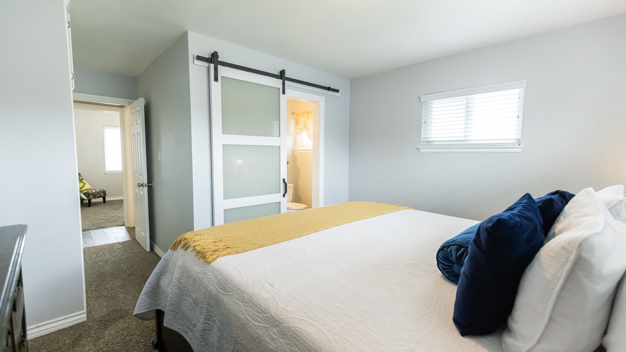 Photo of Bedroom in Riverside