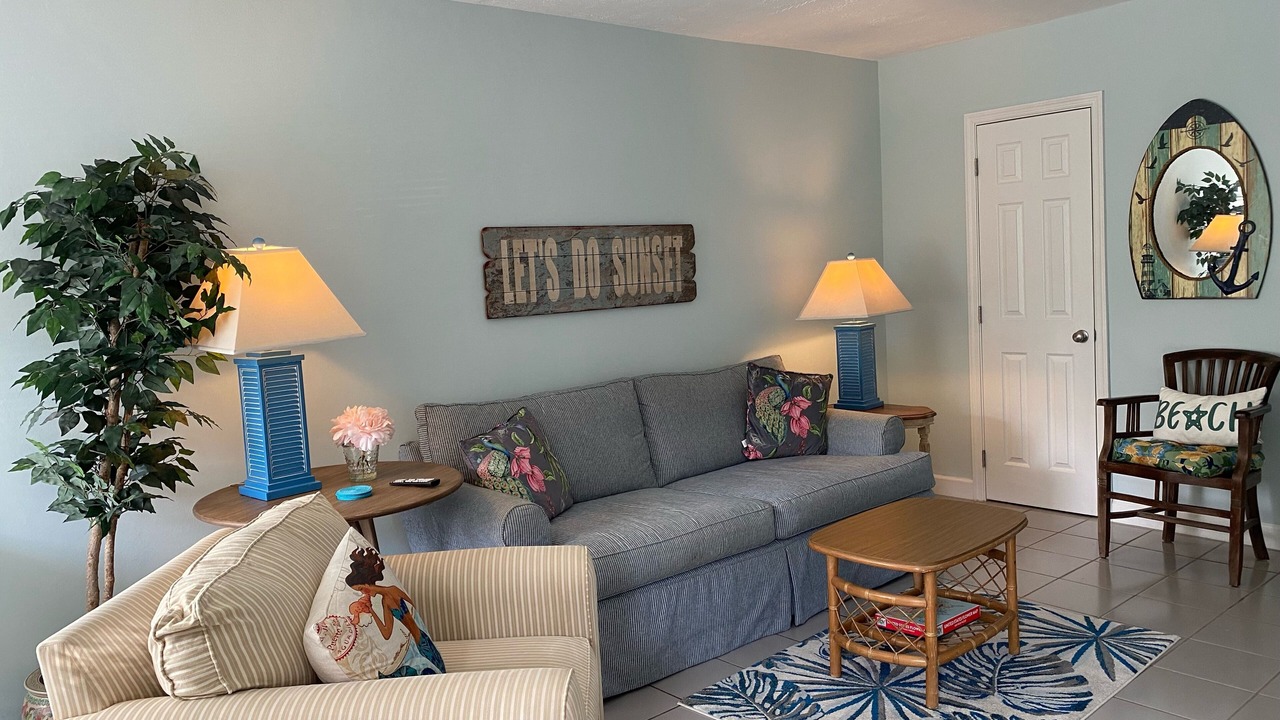 Photo of Livingroom in Key Largo