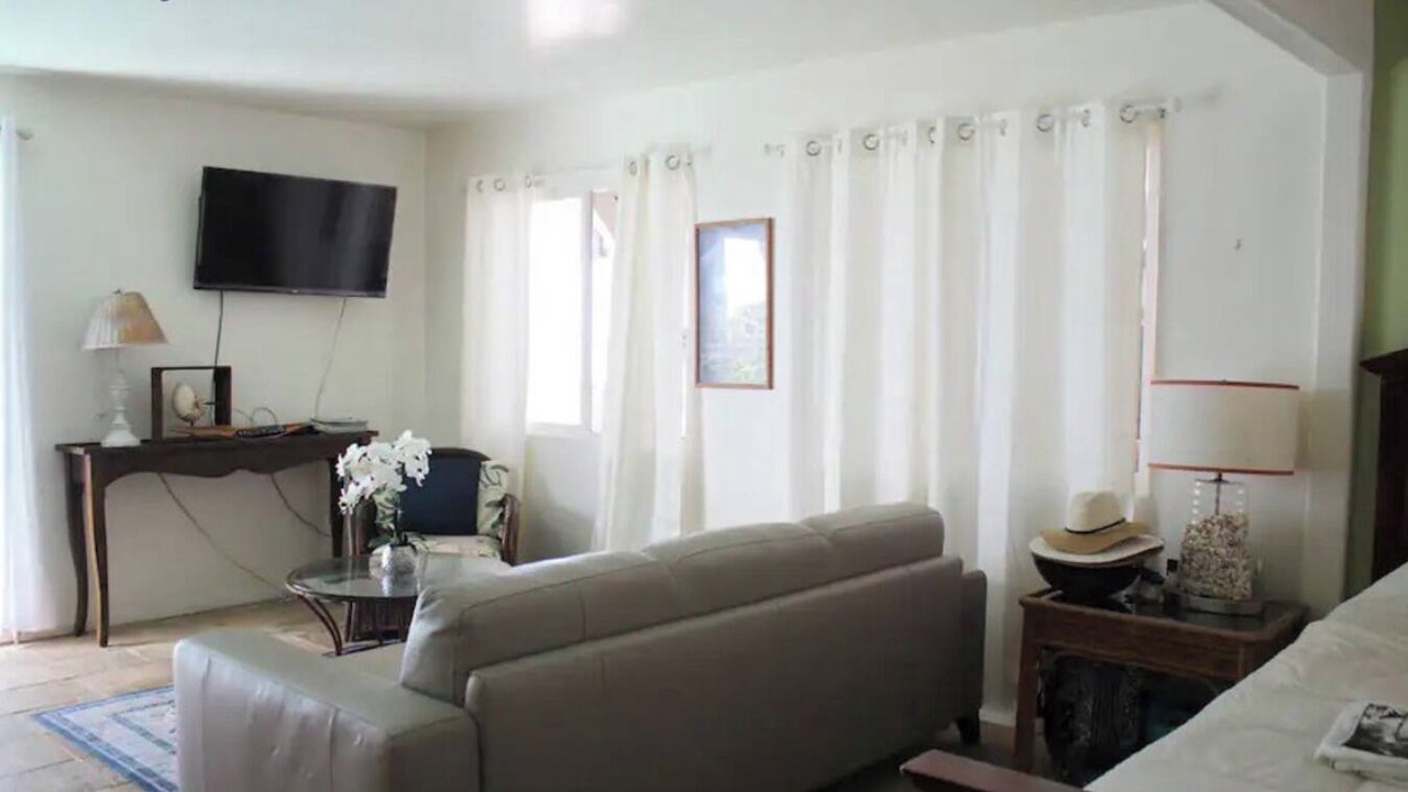 Photo of Livingroom in Pupukea