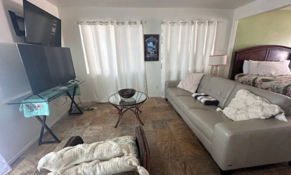 Photo of Livingroom in Pupukea