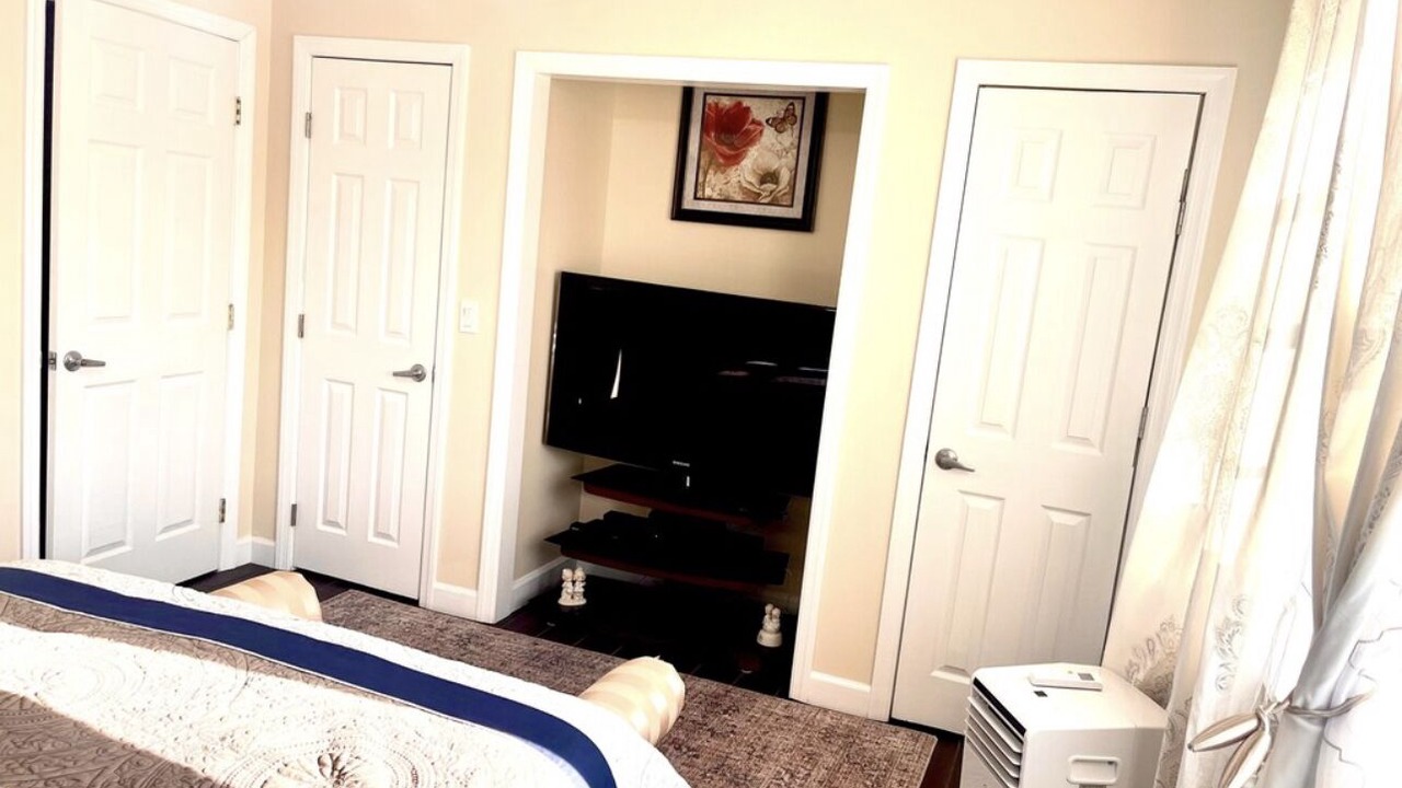 Photo of Bedroom in Shirley