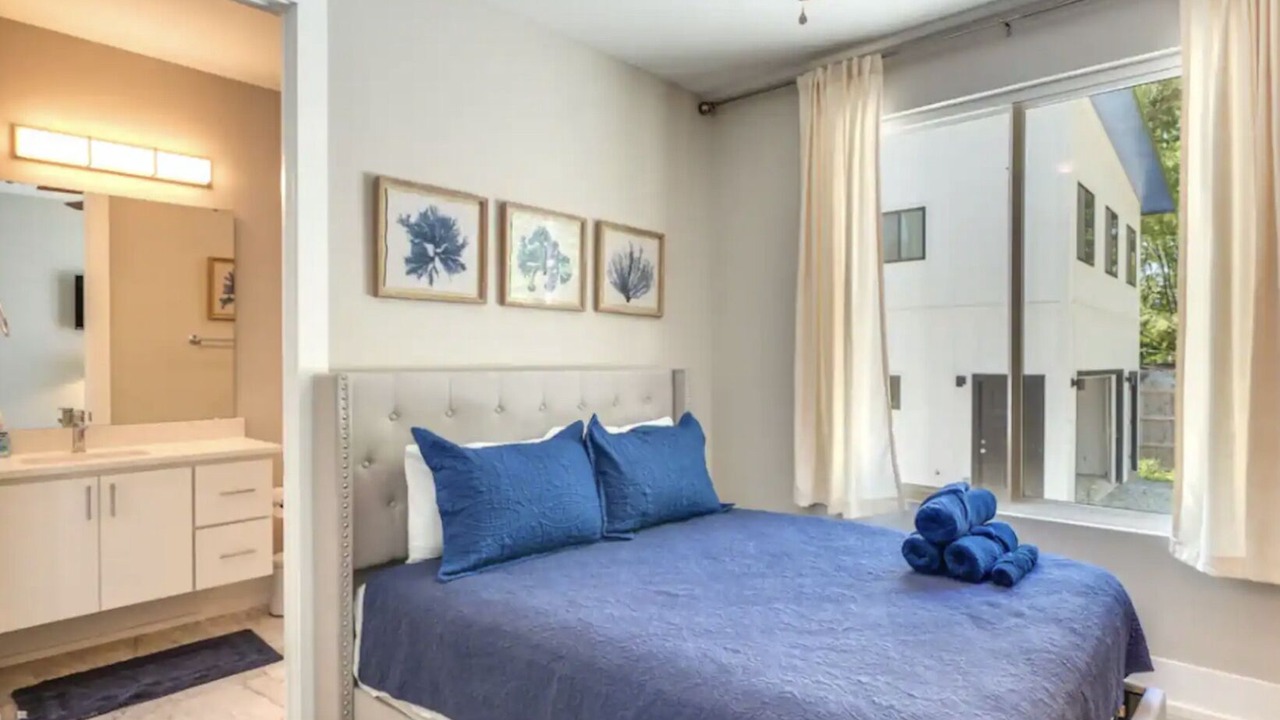 Photo of Bedroom in Hayes