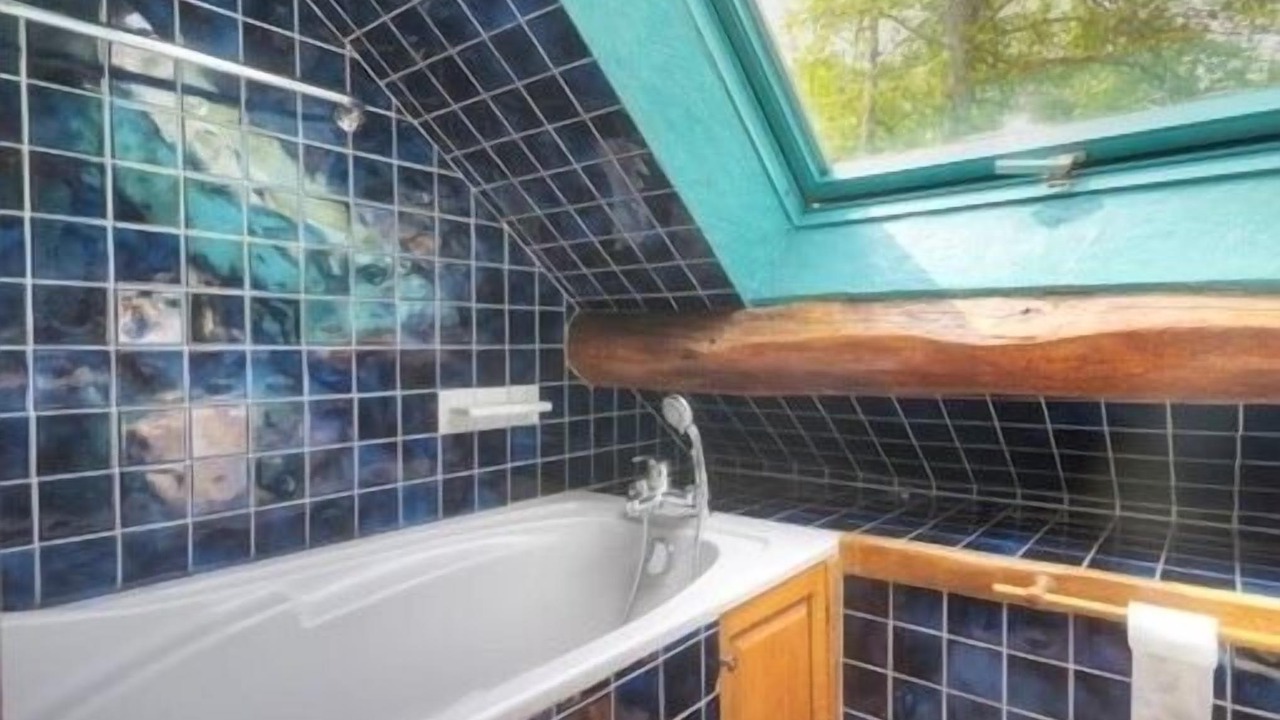 Photo of Bathroom in Buffon