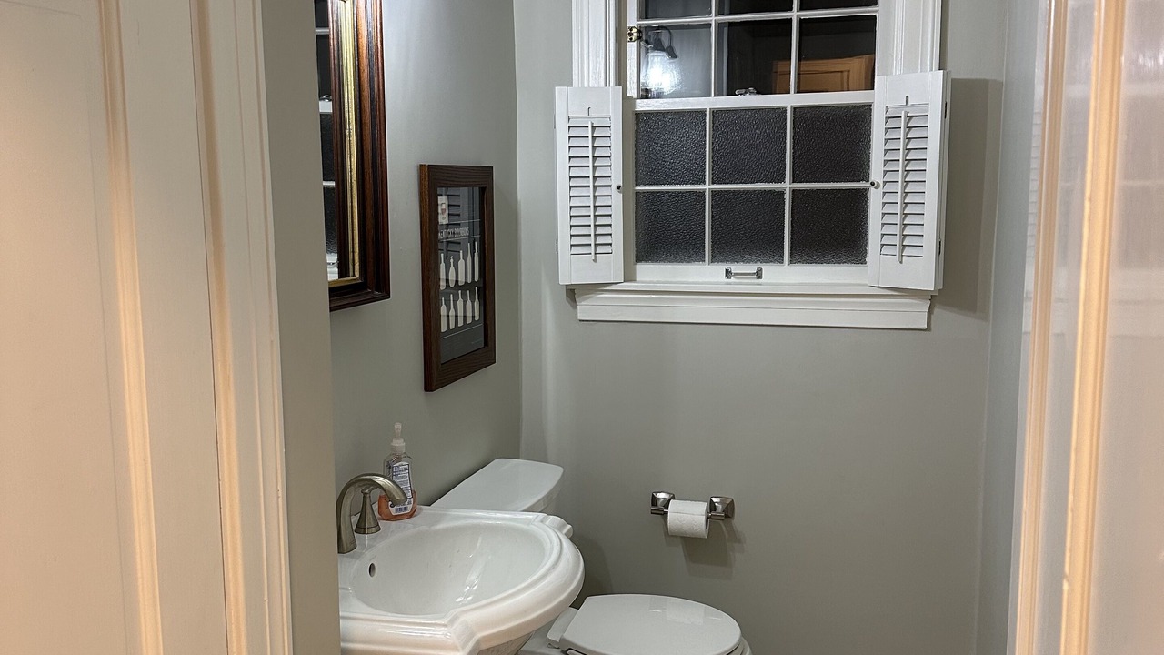 Photo of Bathroom in Bellewood