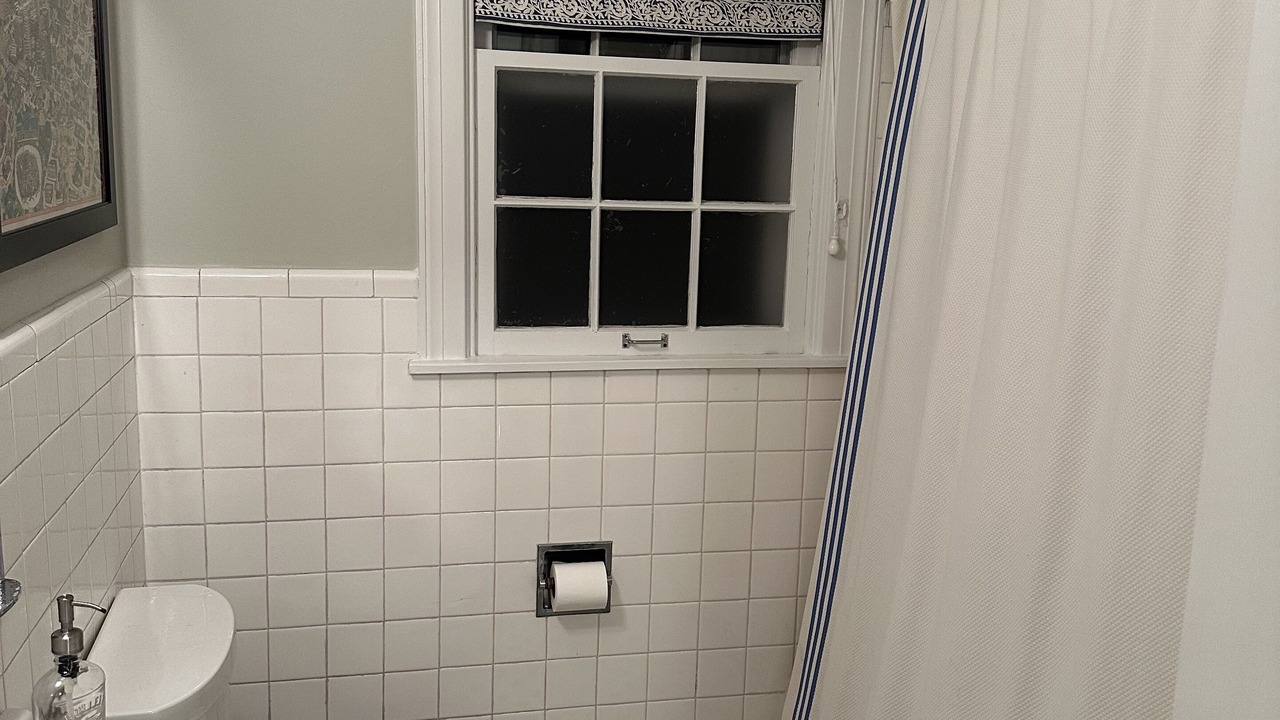 Photo of Bathroom in Bellewood