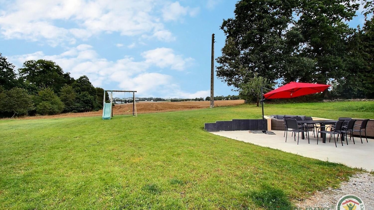 Photo of Outdoor in Merleac