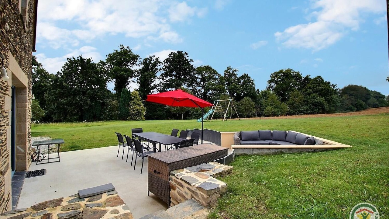 Photo of Outdoor in Merleac