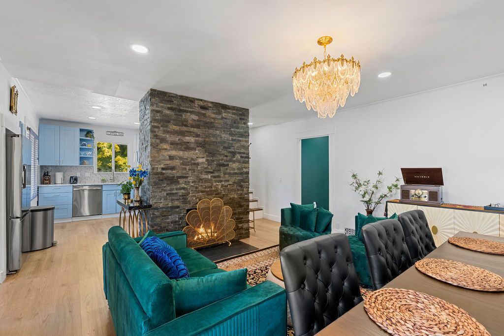 Photo of Livingroom in South Salt Lake