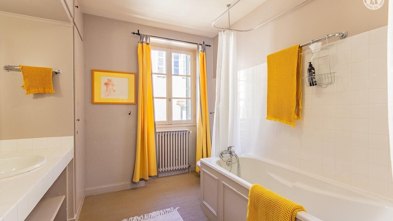 Photo of Bathroom in Chanes