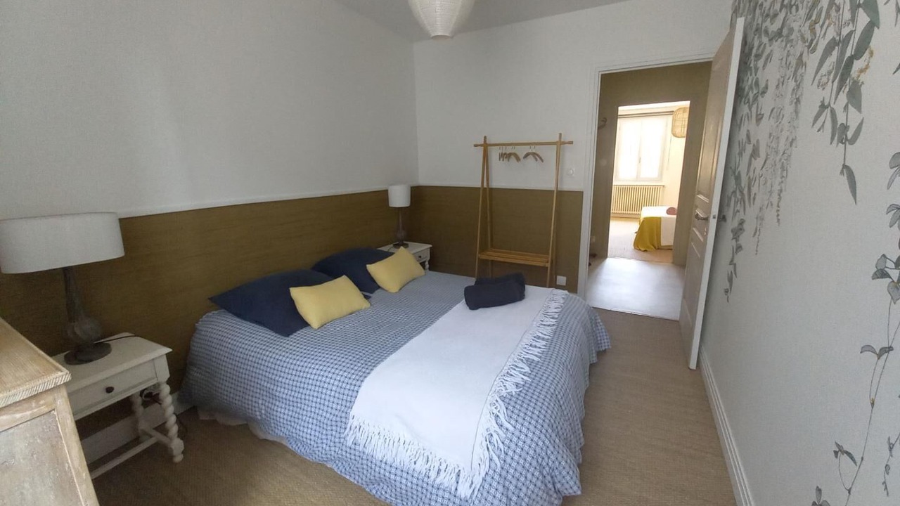 Photo of Others in Chanes