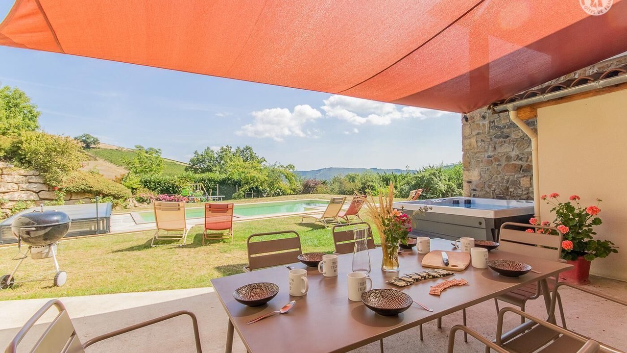 Photo of Outdoor in Serrieres