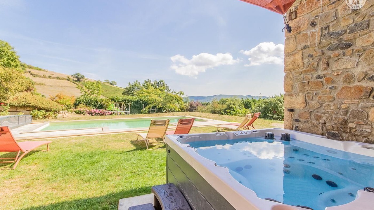 Photo of Outdoor in Serrieres