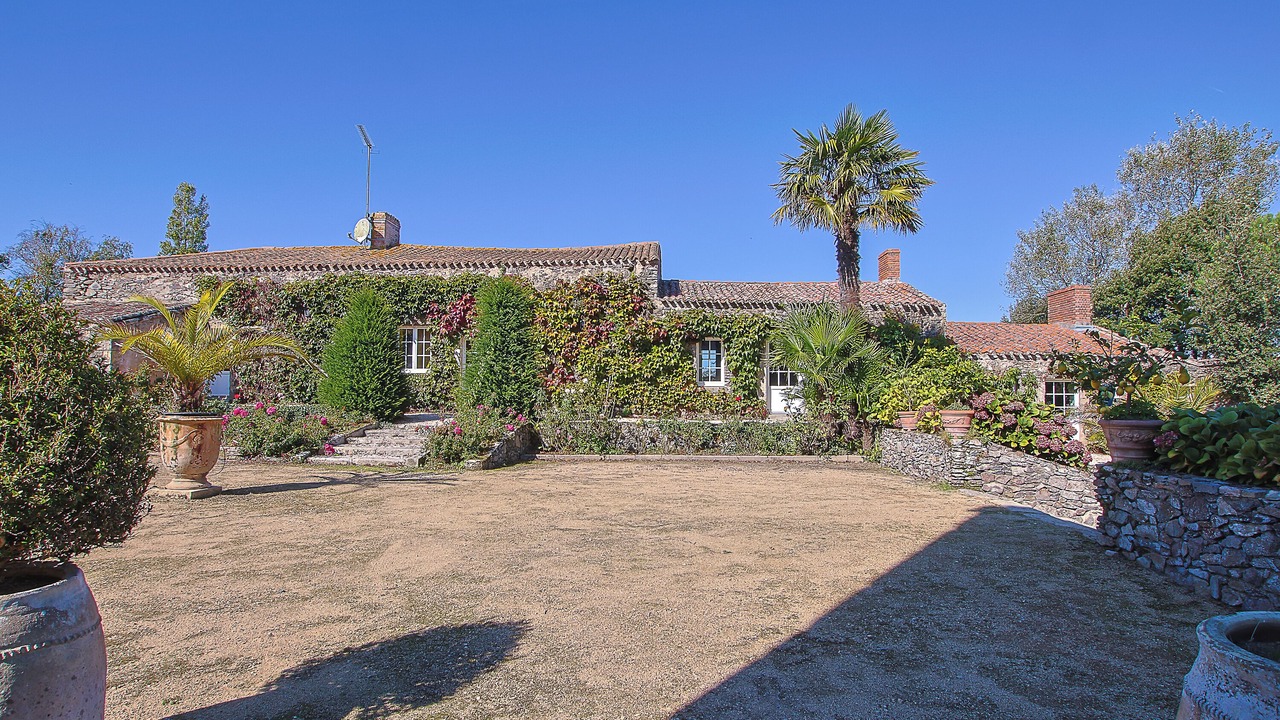 Photo of Outdoor in Landevieille