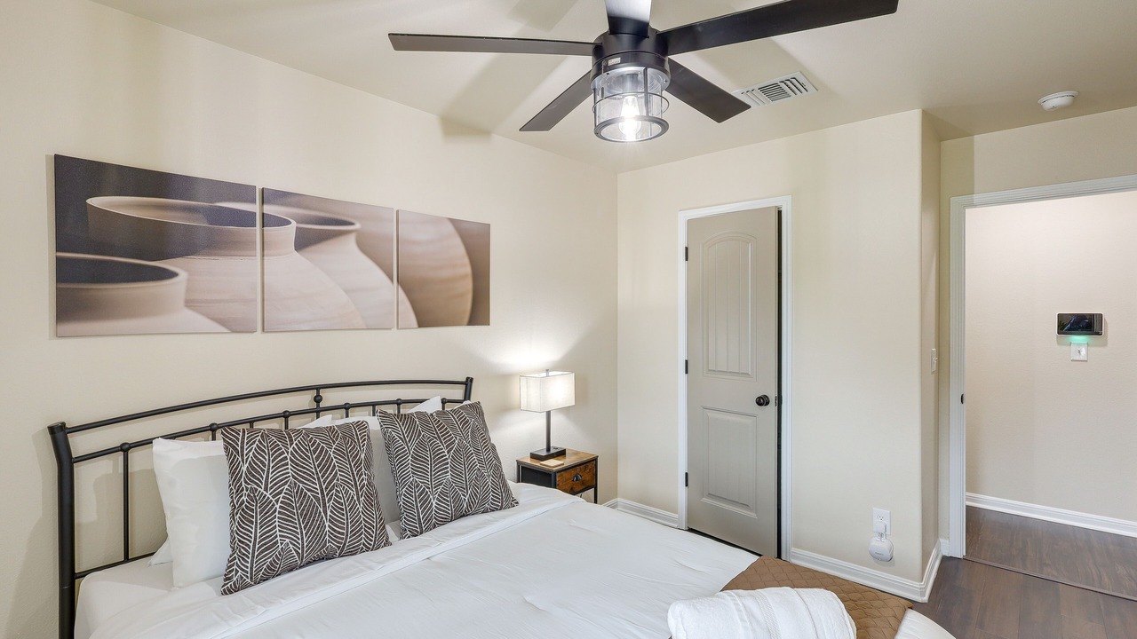 Photo of Bedroom in Killeen