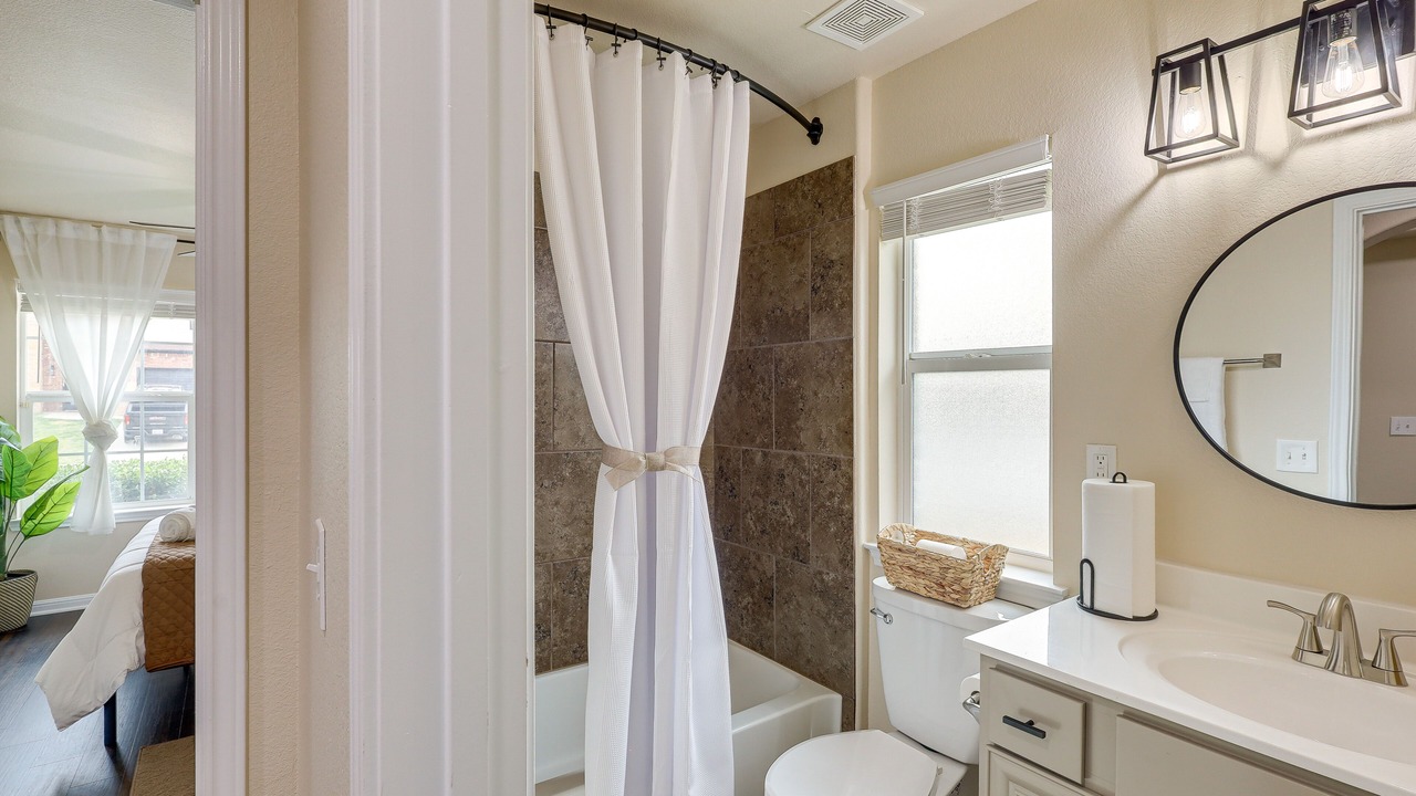 Photo of Bathroom in Killeen