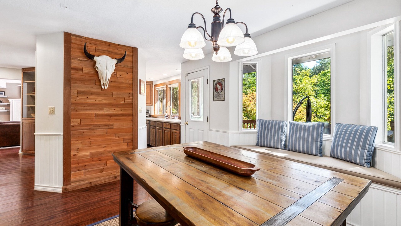 Photo of Bedroom in Skykomish