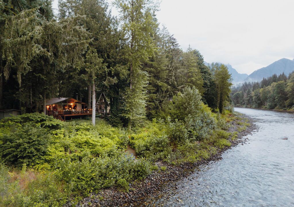 Photo of Others in Gold Bar