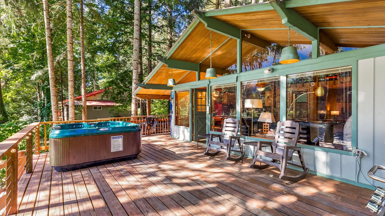 Photo of Others in Gold Bar