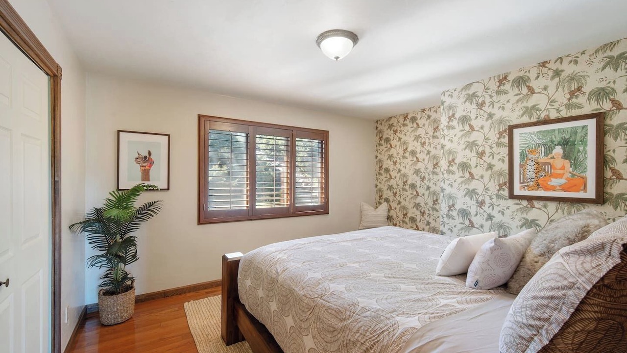 Photo of Bedroom in Larkfield-Wikiup