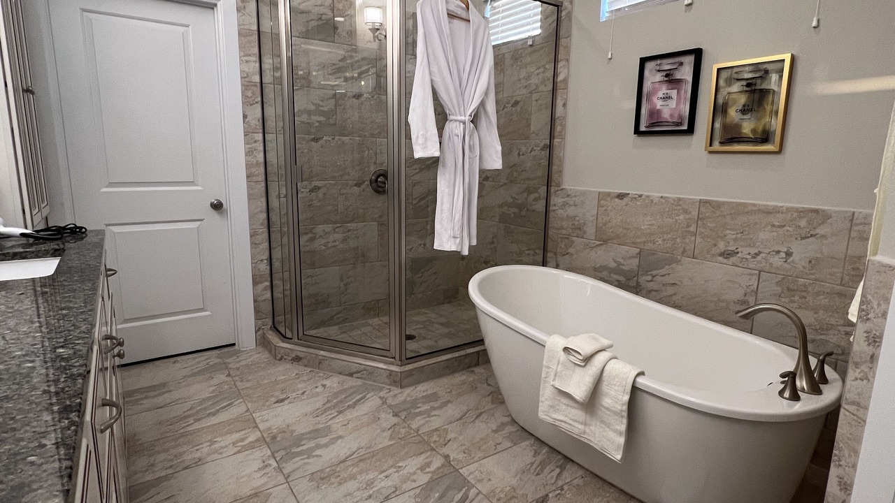Photo of Bathroom in Memorial