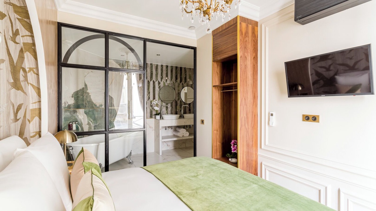 Photo of Bedroom in Madeleine