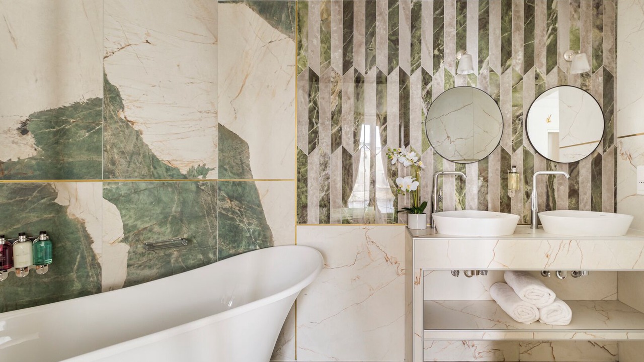 Photo of Bathroom in Madeleine