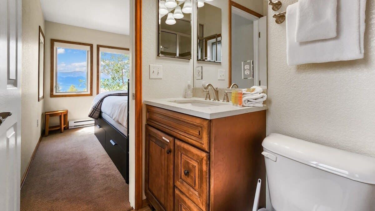 Photo of Bathroom in Baldy Mountain