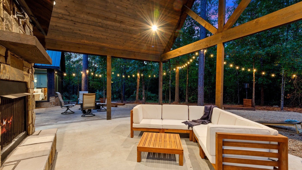 Photo of Patio Balcony in Broken Bow