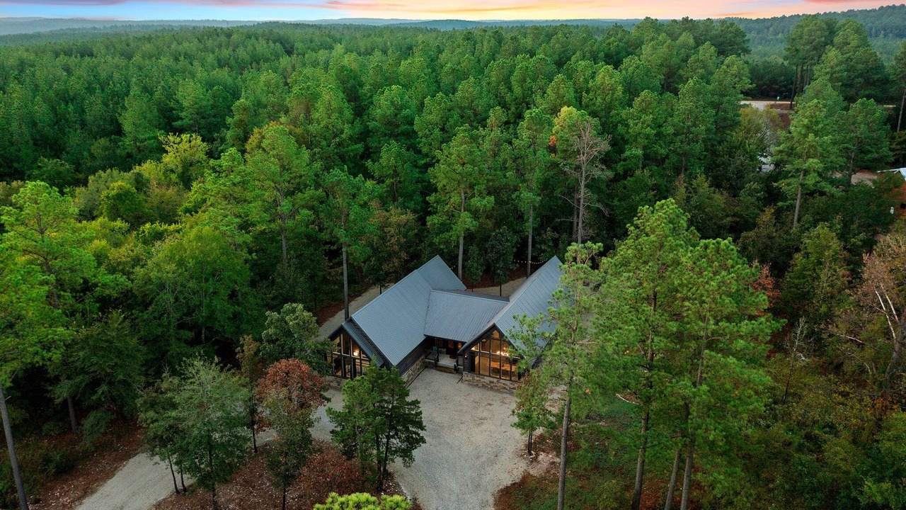 Photo of Others in Broken Bow