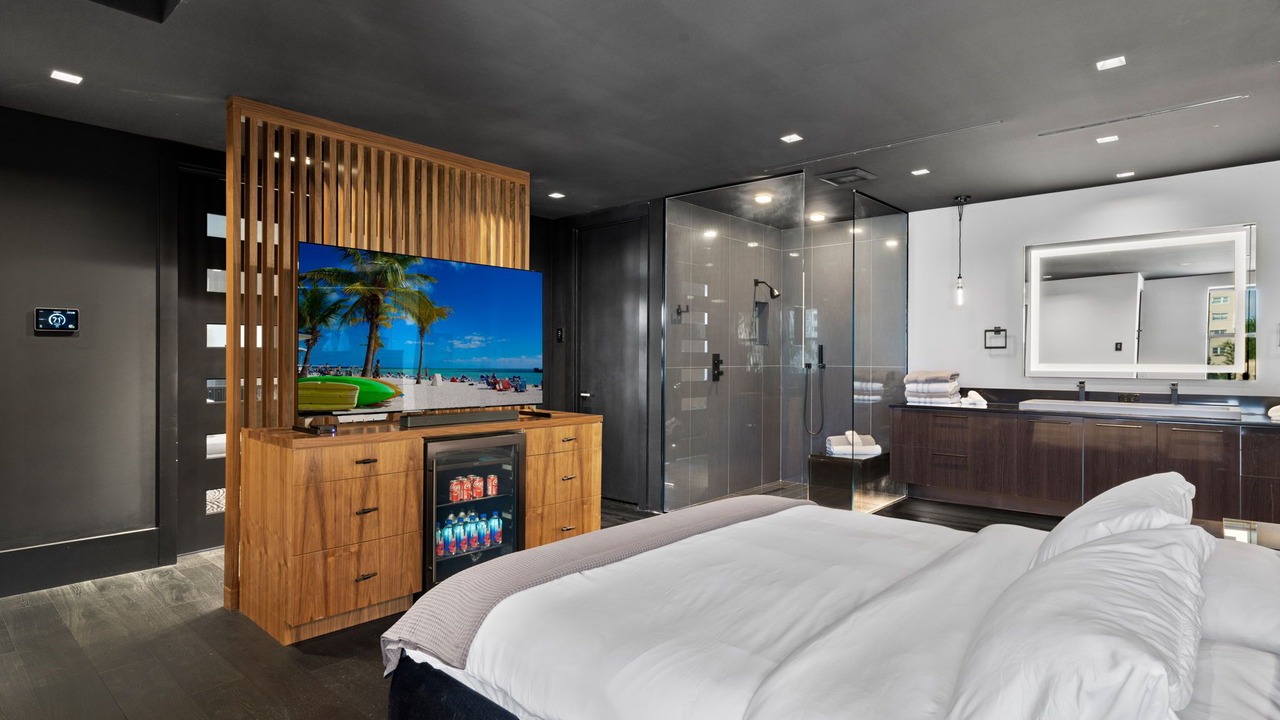 Photo of Bedroom in Fort Myers River District