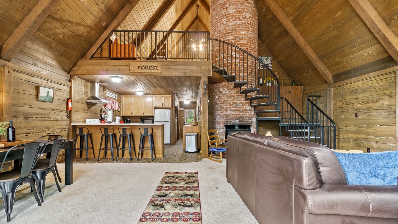 Photo of Livingroom in Sierra Cedars