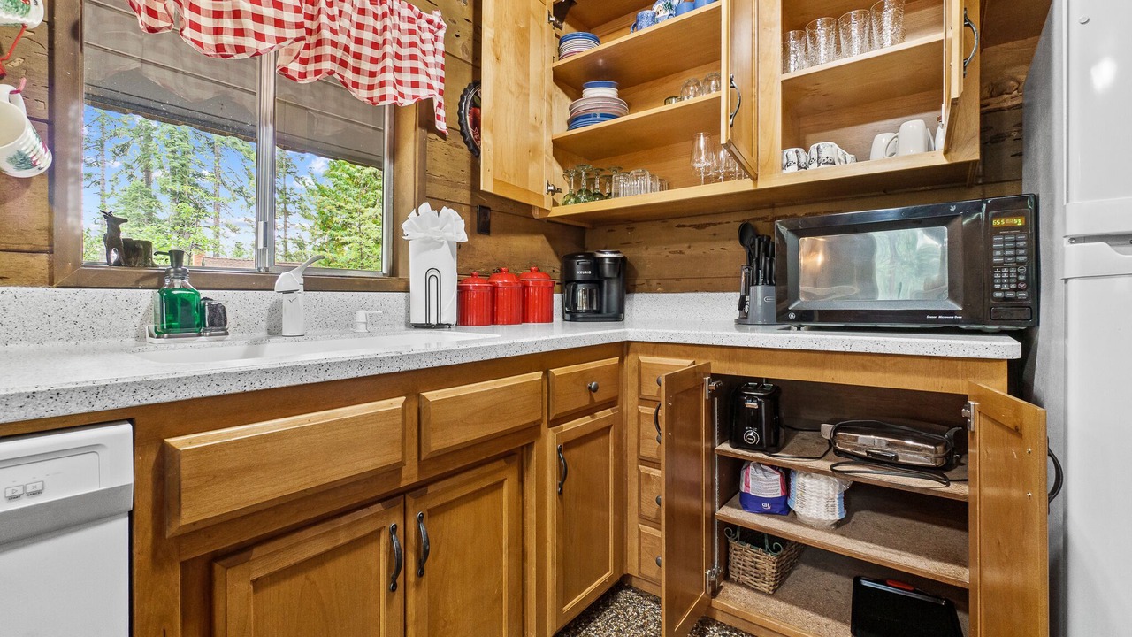 Photo of Kitchen in Sierra Cedars