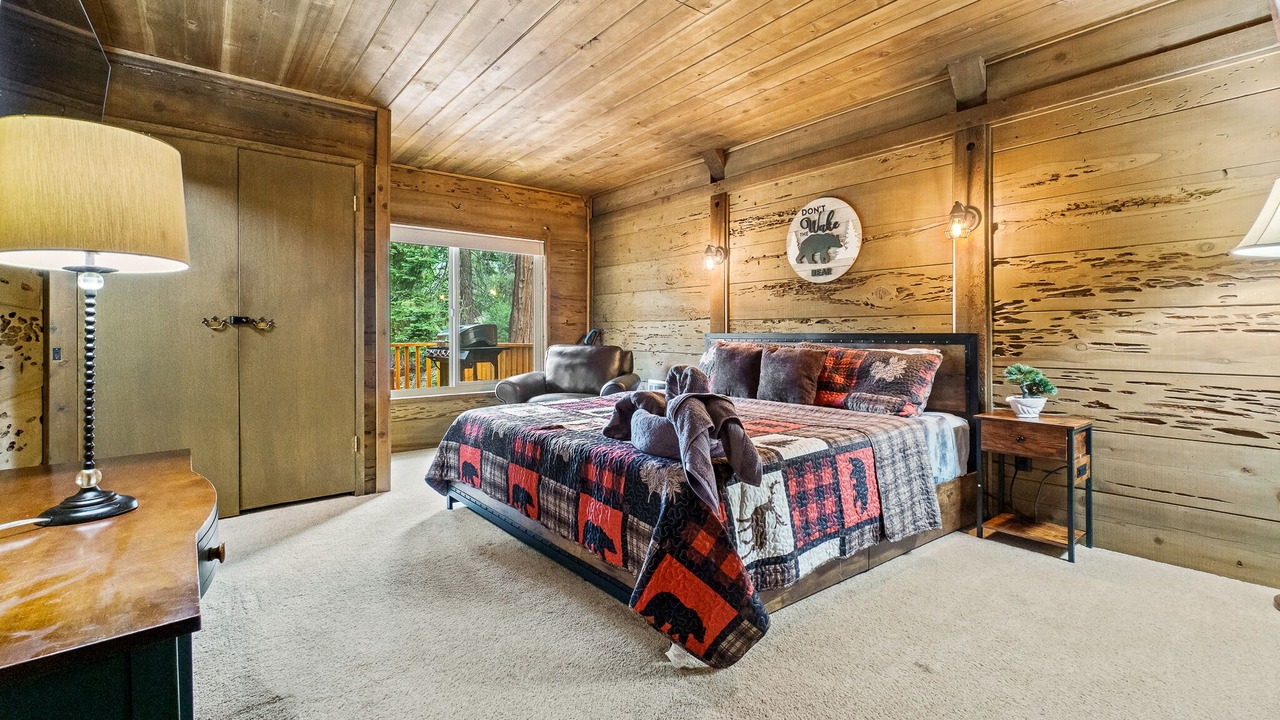 Photo of Bedroom in Sierra Cedars