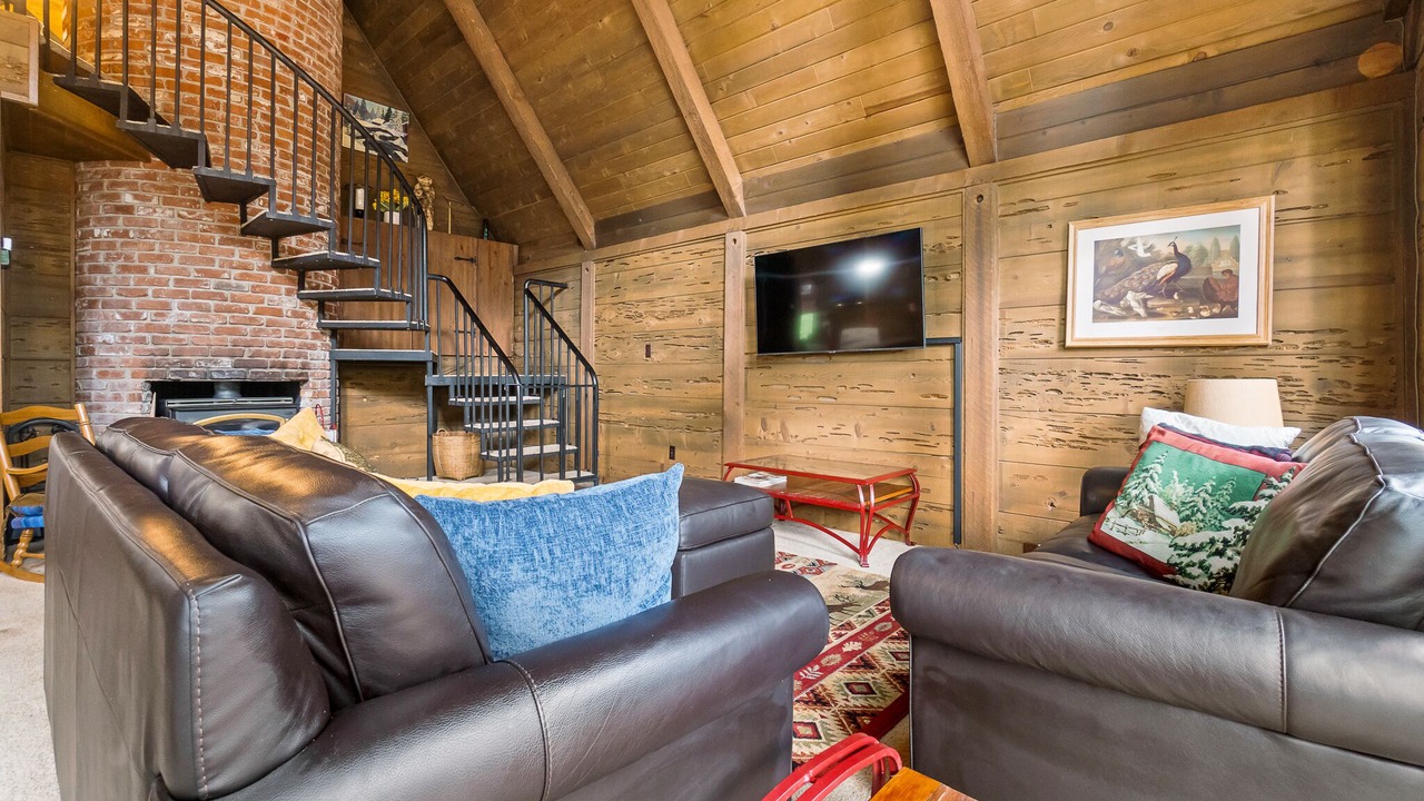 Photo of Livingroom in Sierra Cedars