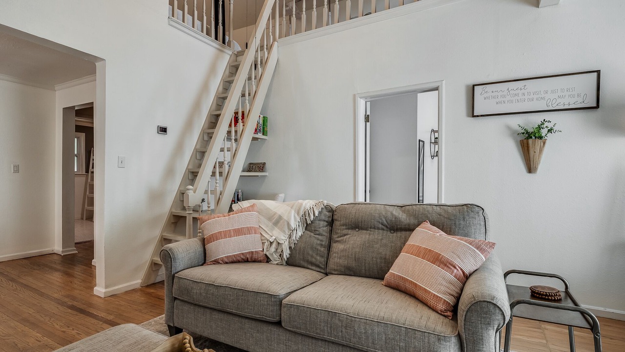 Photo of Livingroom in Norman