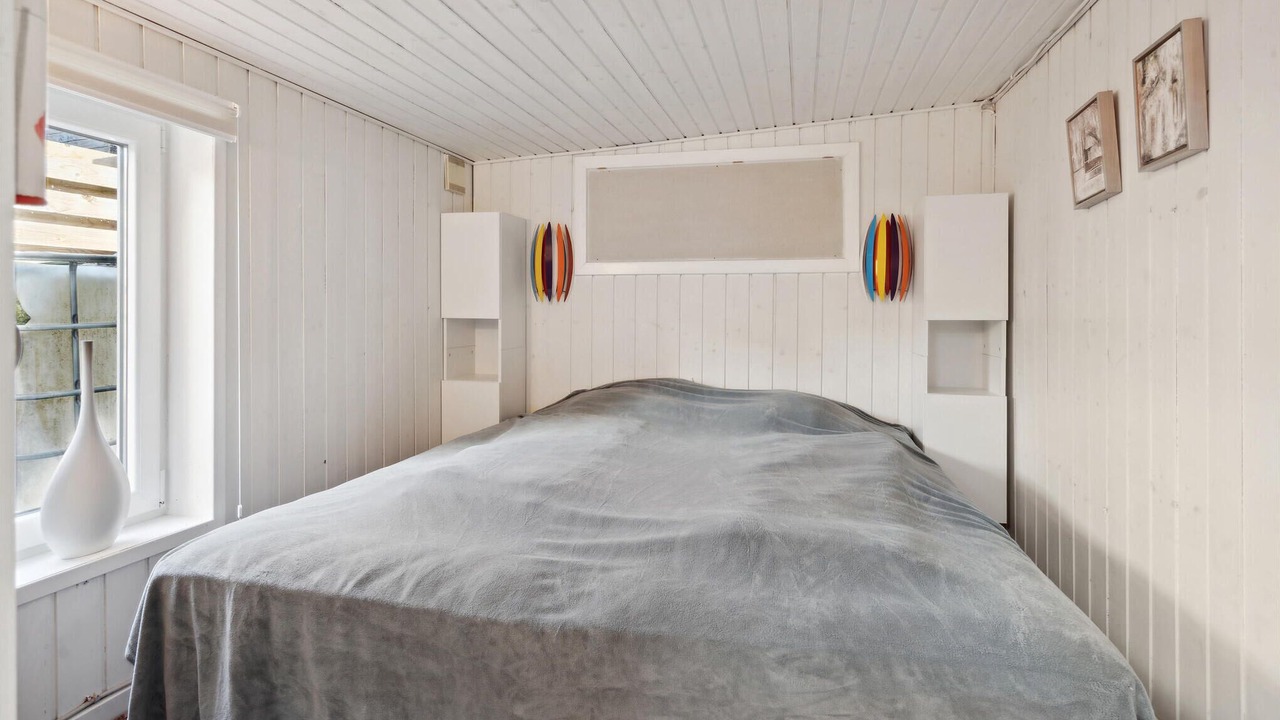 Photo of Others in Bjert